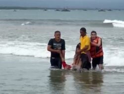 Korban Kedua Ditemukan: Proses Pencarian Wisatawan Terseret Ombak di Karang Seke Berakhir Duka
