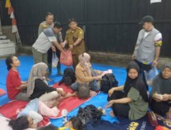 Dinsos Kota Tangerang Salurkan Bantuan Logistik bagi Korban Banjir di Sejumlah Wilayah