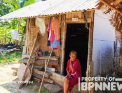 Miris! Tiga Janda Luput dari Bansos, Hidup di Rumah Tak Layak Huni